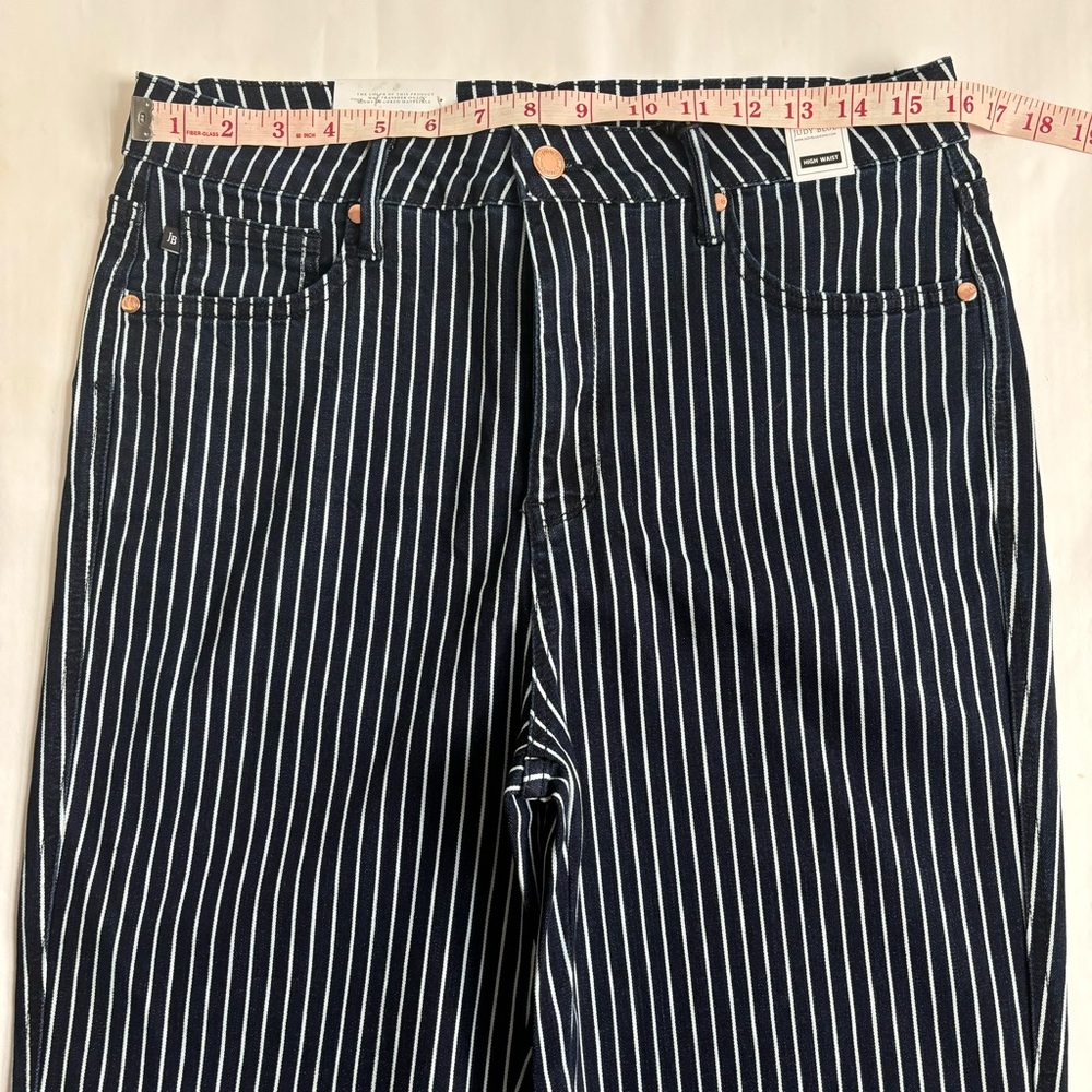 Judy Blue Tummy Control Striped Blue White Straight Leg Jeans Size 15/32 - Picture 14 of 17